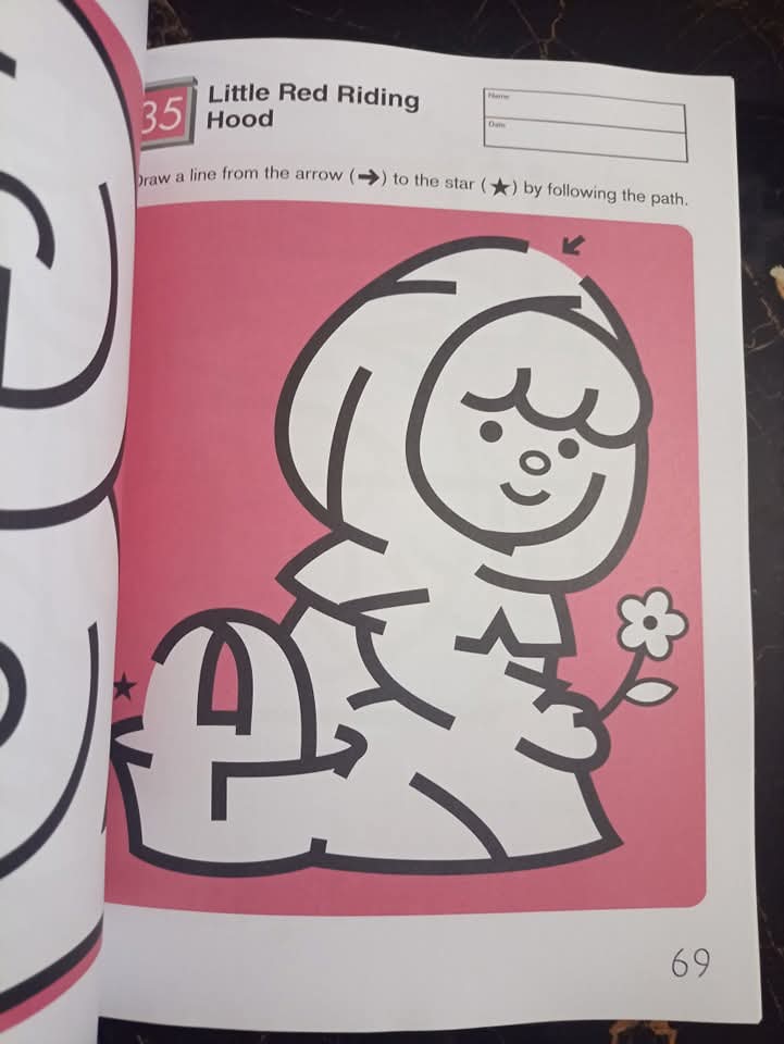 MY BOOK OF EASY MAZES