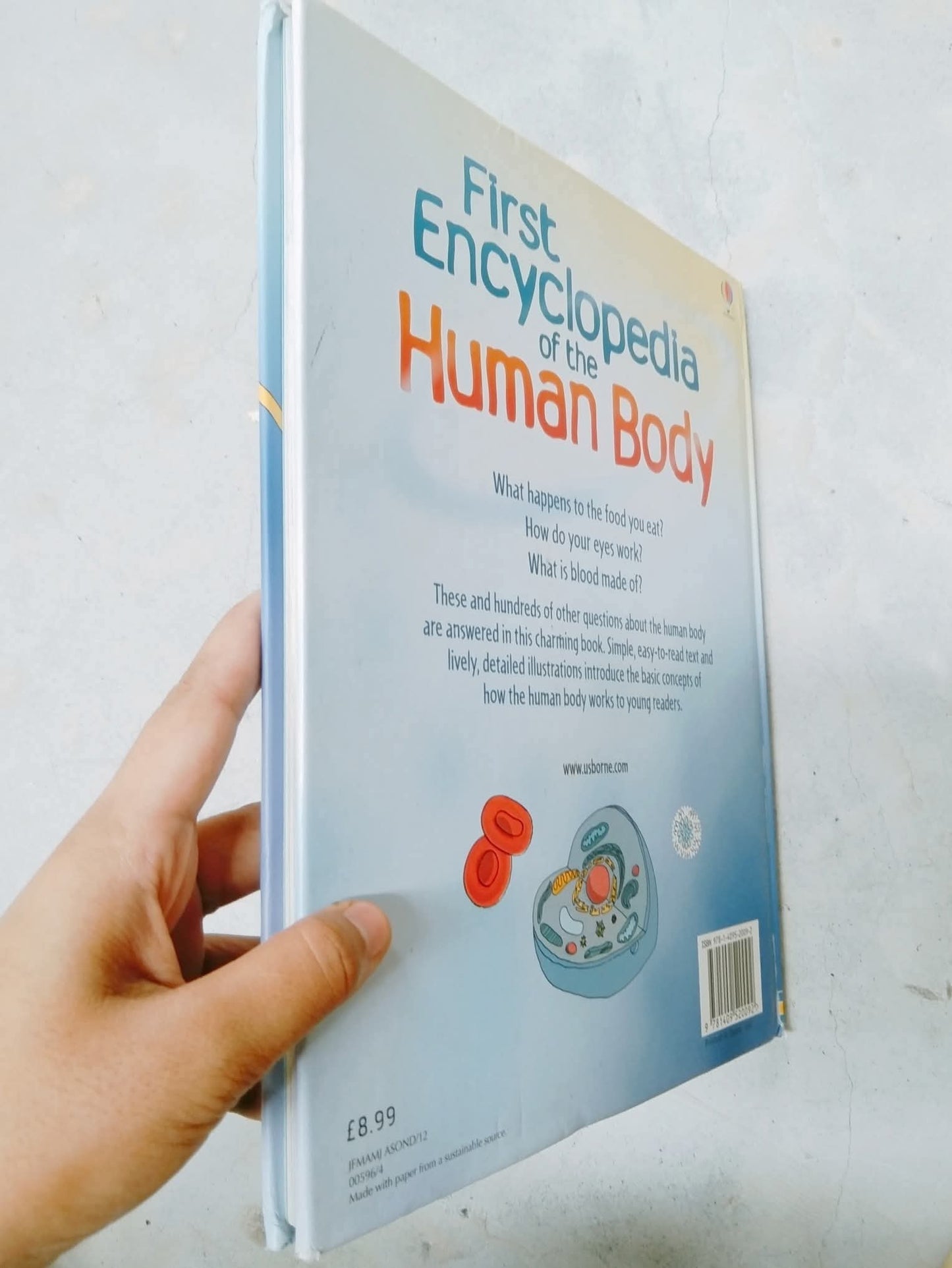 FIRST ENCYCLOPEDIA OF HUMAN BODY