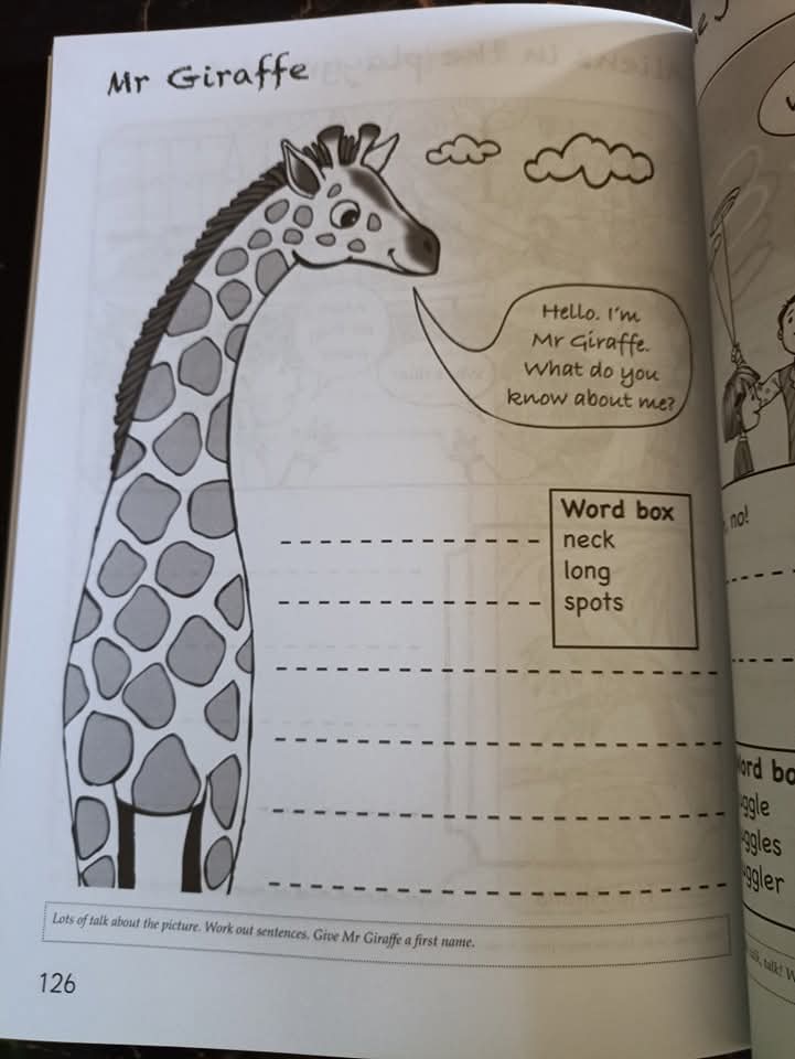 READING COMPREHENSION AND CREA WRITING 1