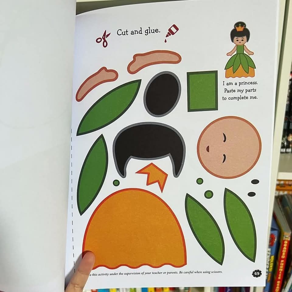MY HOLIDAY COLORING CUT AND GLUE ACTIVITY BOOK