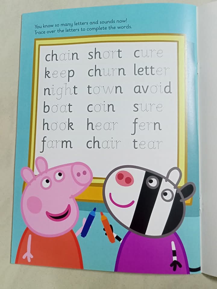 AMAZING PHONICS ACTIVITY BOOK