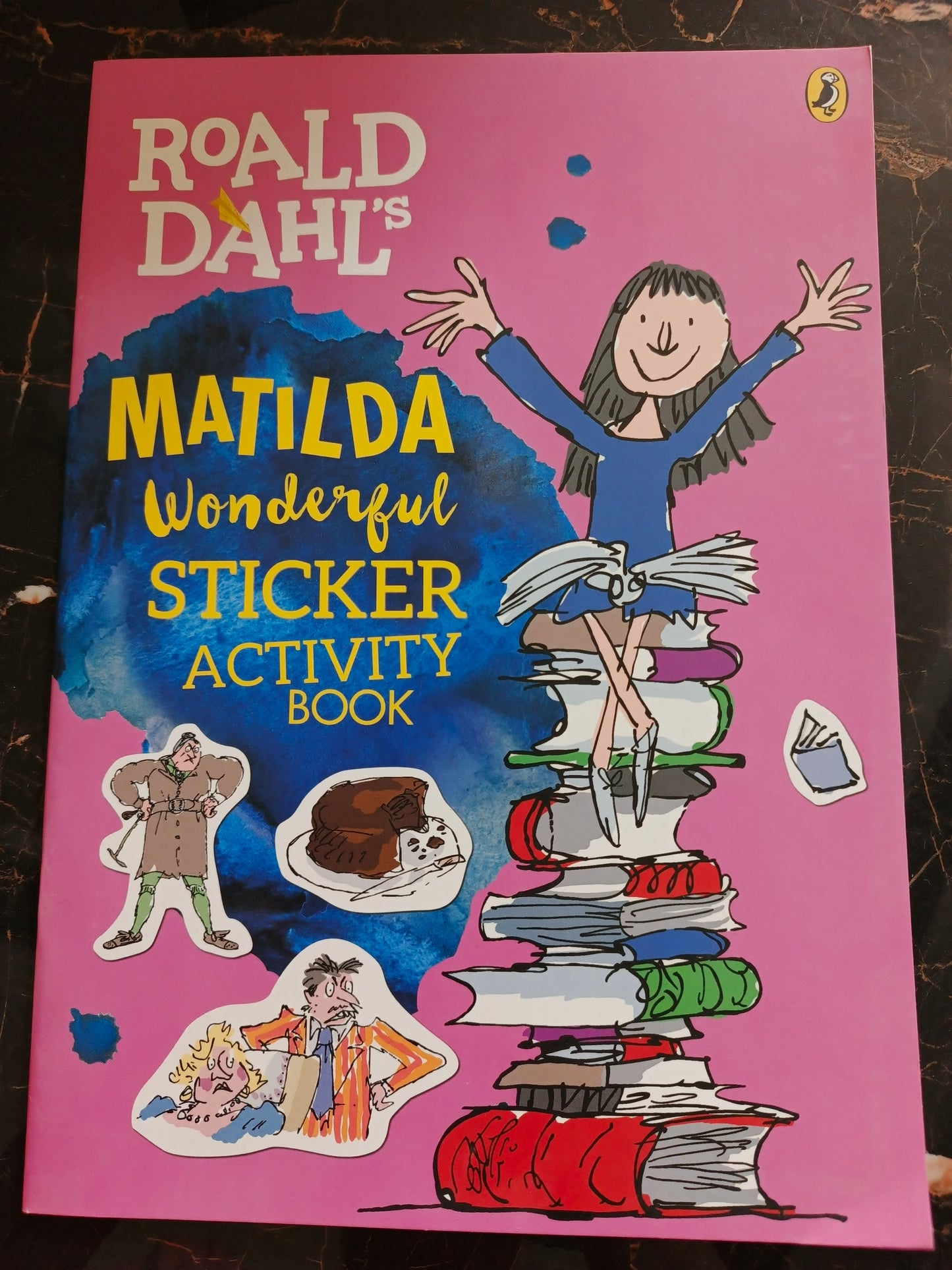 ROALD DAHL'S MATILDA WONDERFUL STICKER ACTIVITY BOOK