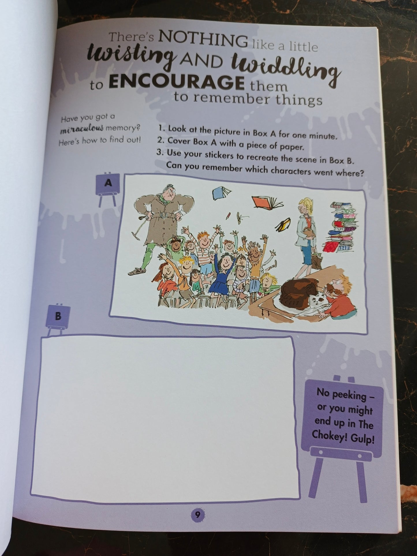 ROALD DAHL'S MATILDA WONDERFUL STICKER ACTIVITY BOOK