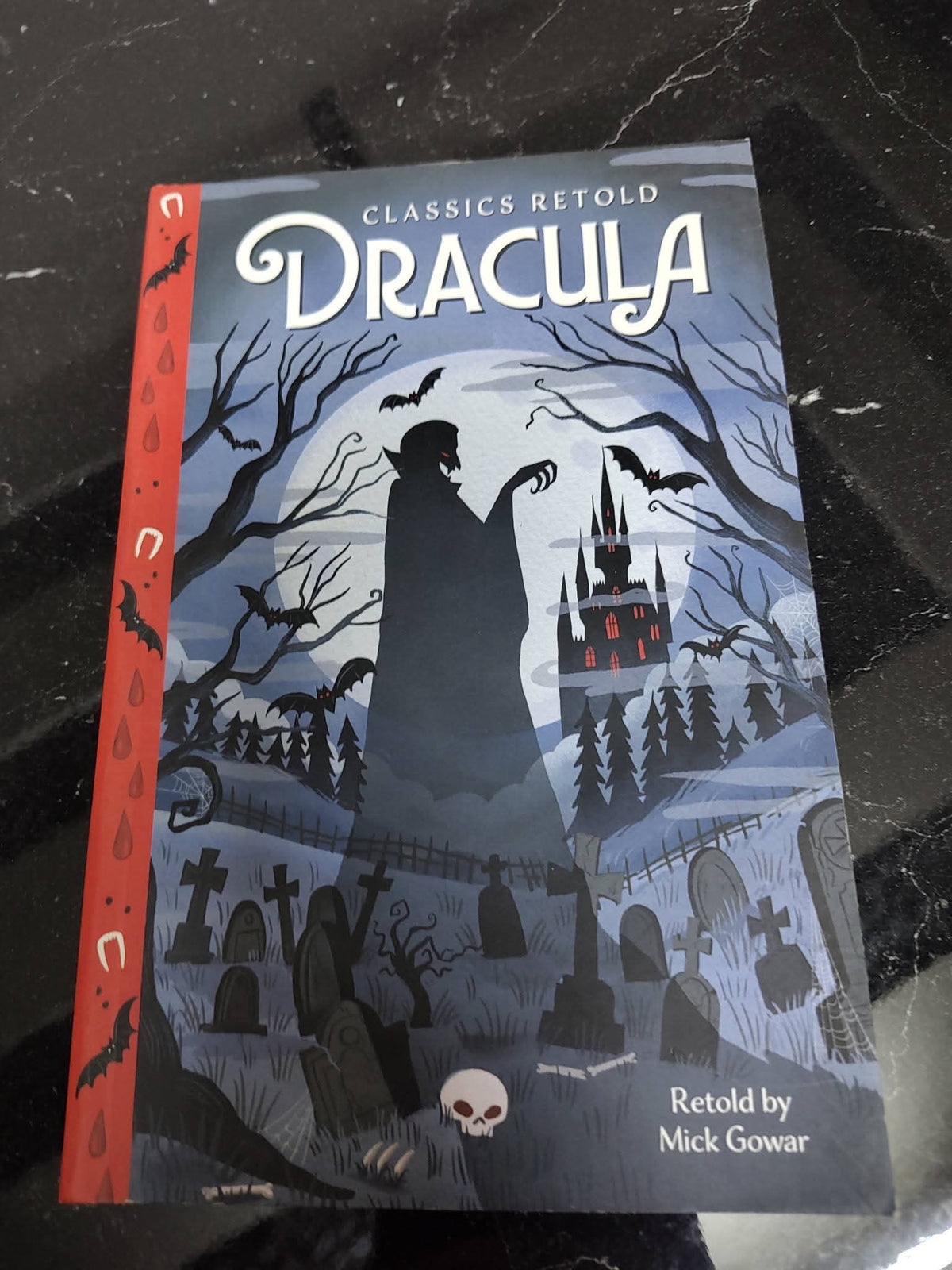 Classic Retold (DRACULA)