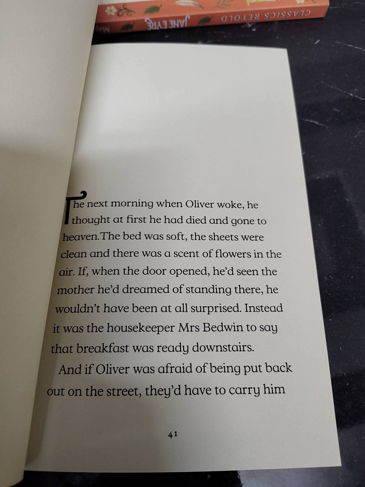 Classic Retold (OLIVER TWIST)